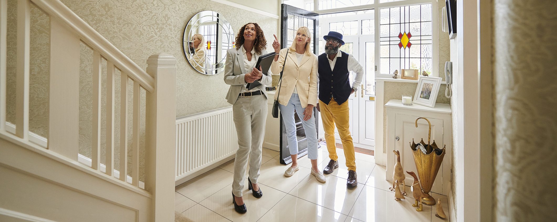 Does the Seller Know You’re Posting Their Home Online? Image